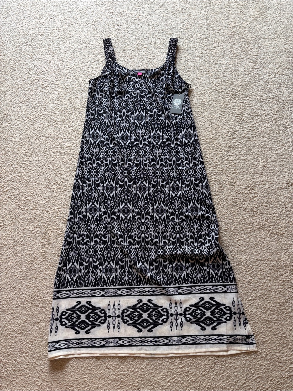 NWT: Vince Camuto Black and Cream Boho Printed Sleeveless Maxi Dress